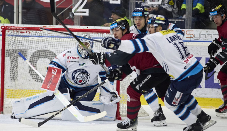 Zápas mezi Spartou a Tygry rozhodl jediný gól. Trefil se Sobotka, Flynn v závěru neproměnil trestné střílení