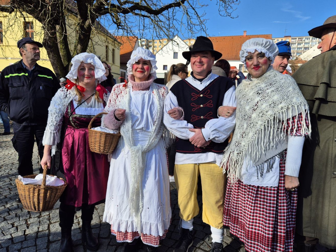 Obrovský zájem o masopust na Selském dvoře U Matoušů, akci si nenechalo ujít 4 500 lidí