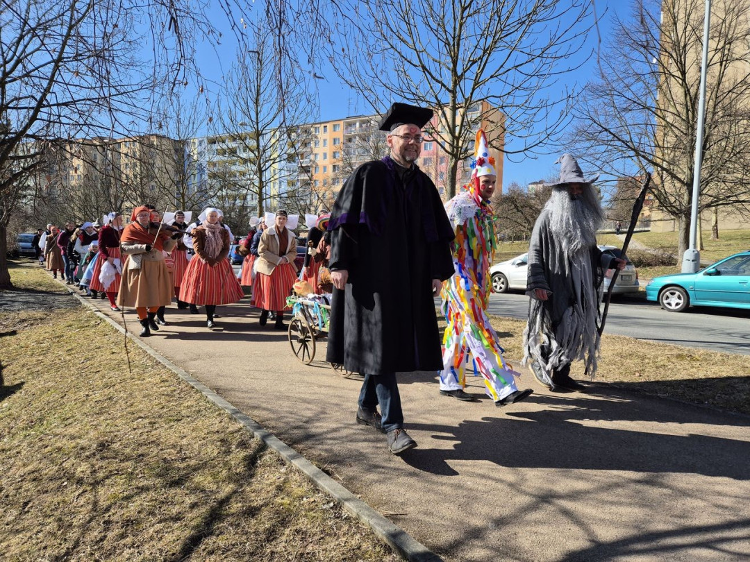 Obrovský zájem o masopust na Selském dvoře U Matoušů, akci si nenechalo ujít 4 500 lidí