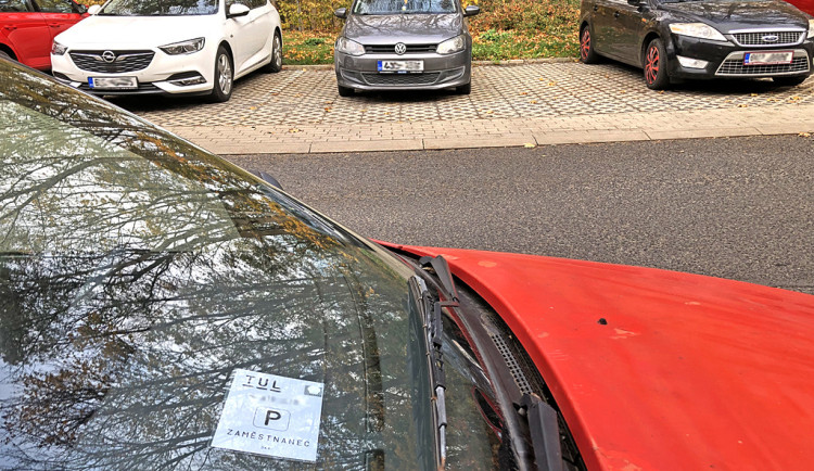 POLITICKÁ KORIDA: Vznikne v areálu univerzity nedaleko zoo nový parkovací dům?