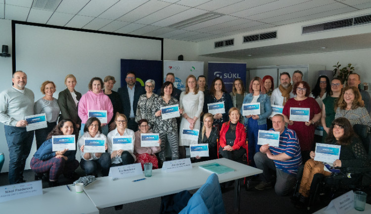 Prestižní vzdělávací program pro zástupce pacientských organizací EUPATI ČR má nové absolventy