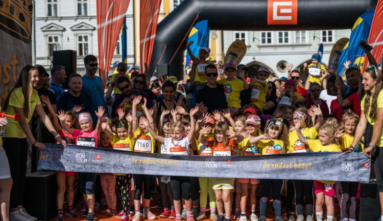 Nová sezóna, nové zážitky. ČEZ RunTour startuje 14. sezónu závodem v Českých Budějovicích!