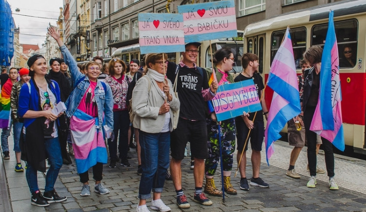 Organizace Trans*parent pomáhá zlepšovat společenskou situaci trans lidí, její činnost podpořil T-Mobile v rámci grantové výzvy Česko bez předsudků