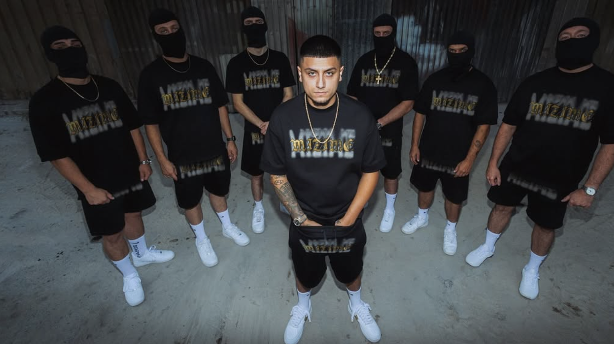 KOMENTÁŘ: Ostravský rapper Hard Rico mění zločiny v marketingový tah. Z možných deseti let v kriminále si nedělá těžkou hlavu