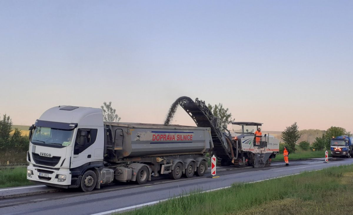 Od pondělí uzavírka na Výšince. Řidiči projedou jen kyvadlově