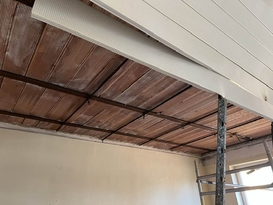 Ve Frýdlantě začala rekonstrukce společenského sálu v Besedě. Sloužil více než 40 let