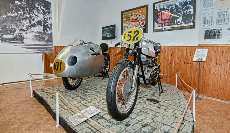 Hořické muzeum Czech Road Racing zahájí další sezonu. Otevře se v květnu