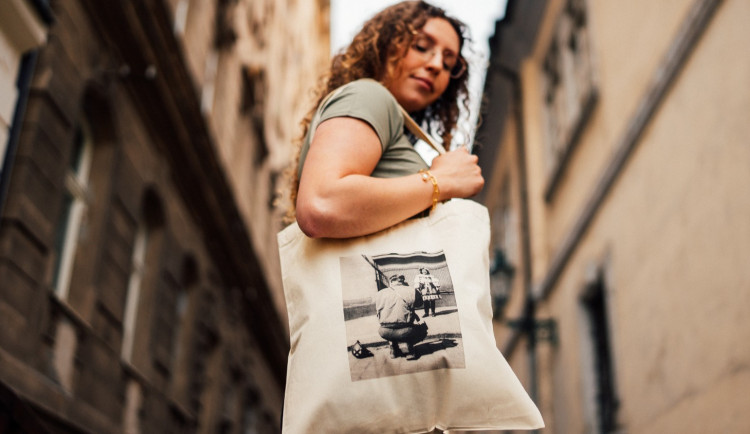 Vyprodané hotely a speciální merch. Plzeň se chystá na jubilejní Slavnosti svobody