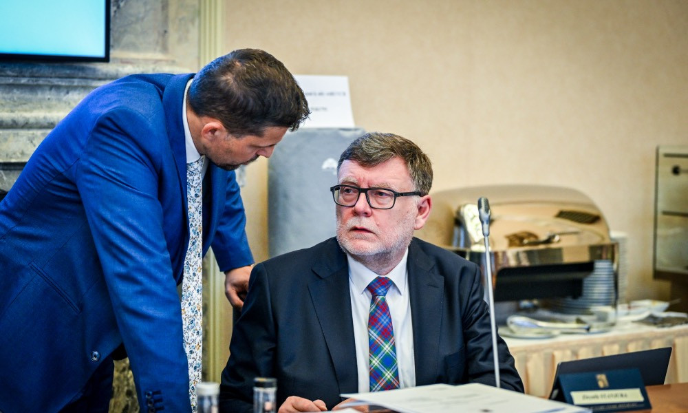 Schodek státního rozpočtu ke konci dubna 2025 vzrostl na 126,1 miliardy korun