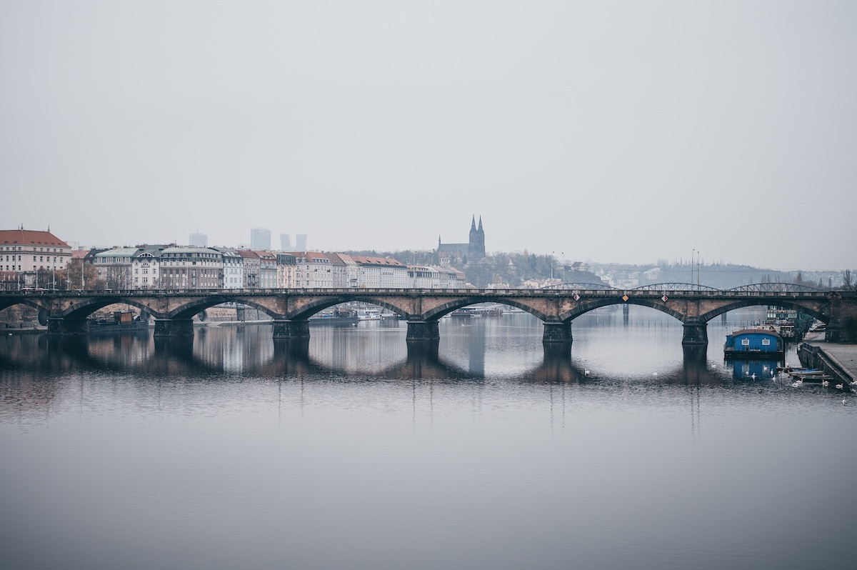 Zataženo a přízemní mrazíky. Studené počasí potrvá minimálně celý týden