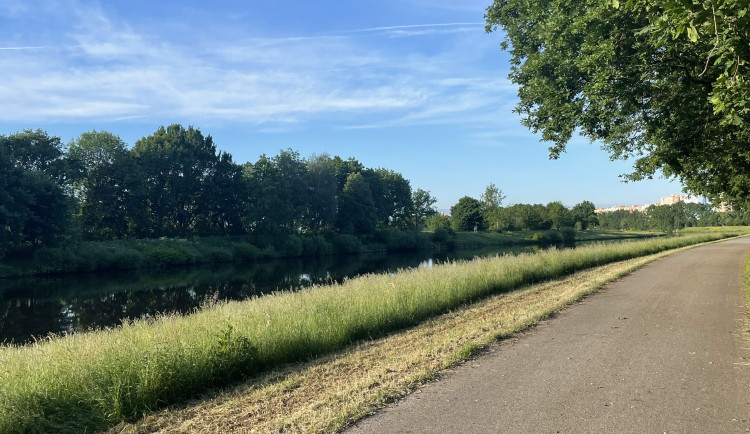 Výstavba Severní spojky uzavře na více než rok cyklostezku u Vltavy