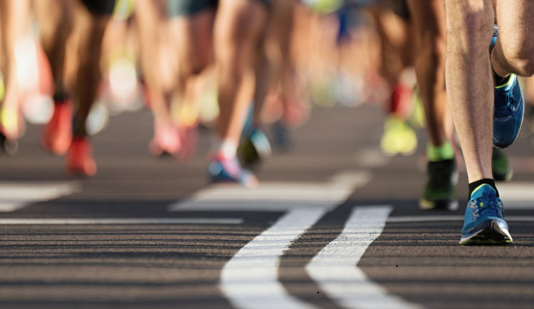 Příští týden se poběží závod, který propojí Hradec s Pardubicemi