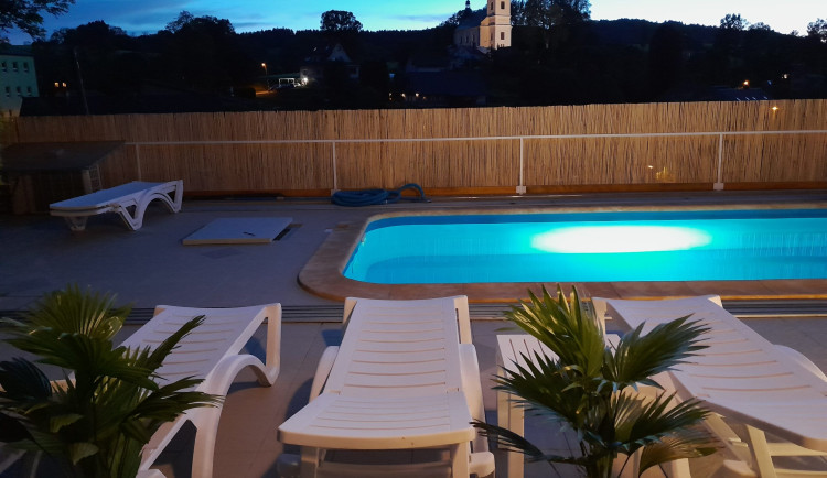 Dovolená mezi skalami a horami: Český ráj a Krkonoše vás mile překvapí