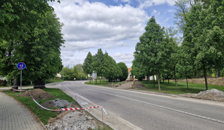 Jičín opravuje okolí Valdštejnské lodžie za 12,5 milionu korun
