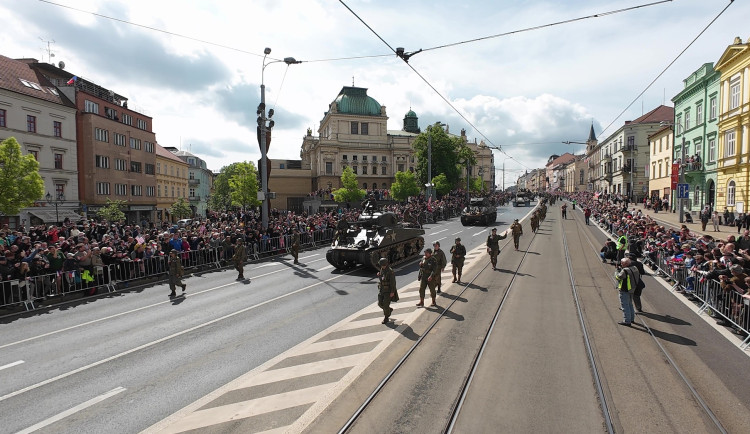 Speciální technologie odhalila při Slavnostech svobody dva drony letící v zakázané zóně
