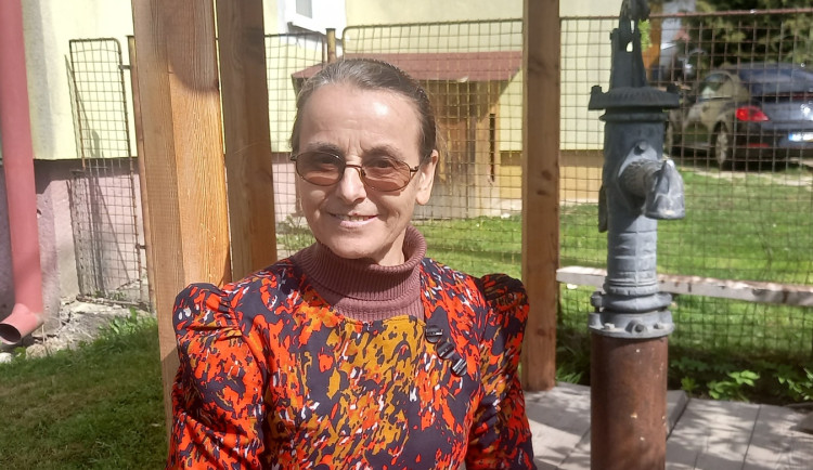 Marie Šindelková z Jihlavska se v Africe stará o sirotky. Působí jí to radost