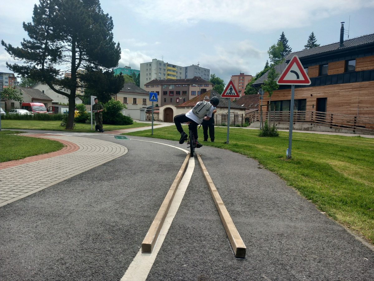 FOTO: Na dopravním hřišti v Jihlavě soutěžila téměř stovka mladých cyklistů
