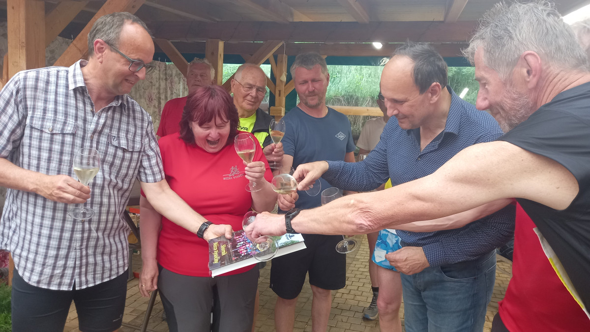 Sborník Běžce Vysočiny, který vyšel k padesátiletému výročí, byl dnes pokřtěný