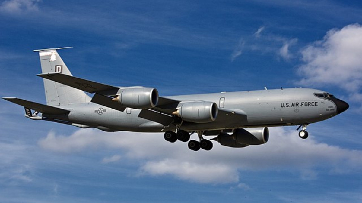 Americké tankery míří přes Atlantik, Pentagon mlčí, napětí roste