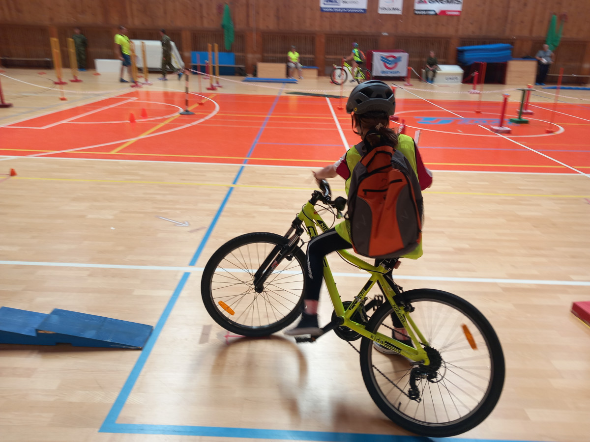 Do Žďáru se sjeli nejlepší mladí cyklisté z Česka. Jsou tam i školáci z Jihlavy