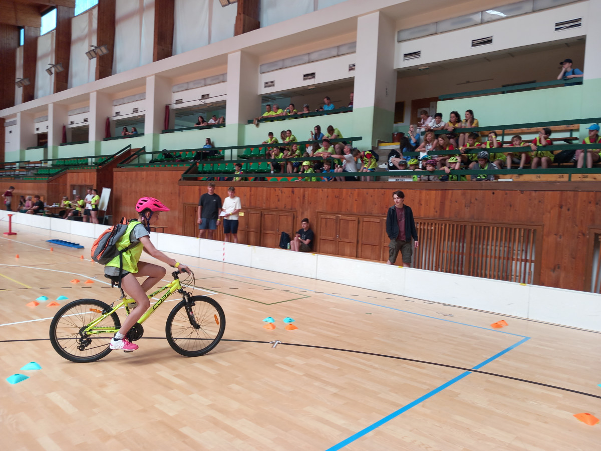 Do Žďáru se sjeli nejlepší mladí cyklisté z Česka. Jsou tam i školáci z Jihlavy