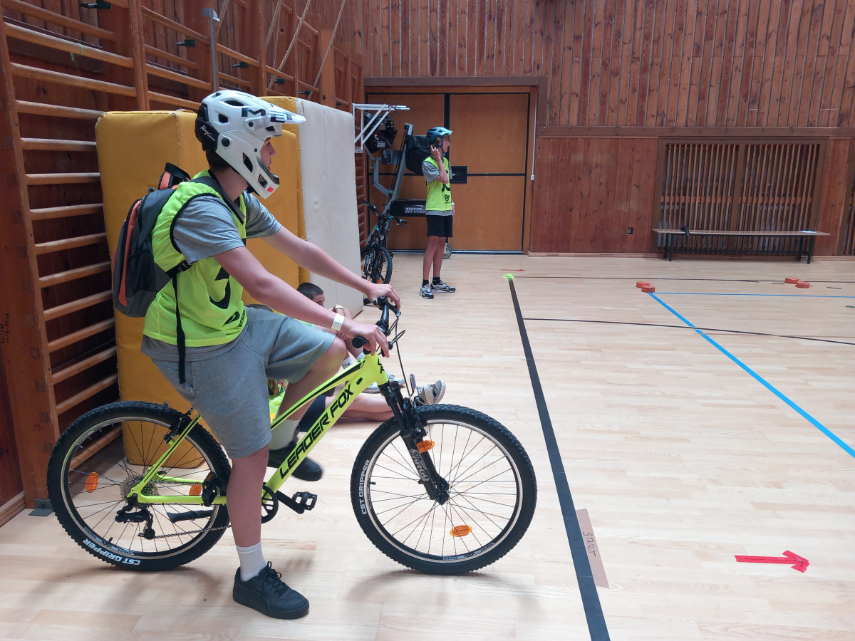 Do Žďáru se sjeli nejlepší mladí cyklisté z Česka. Jsou tam i školáci z Jihlavy