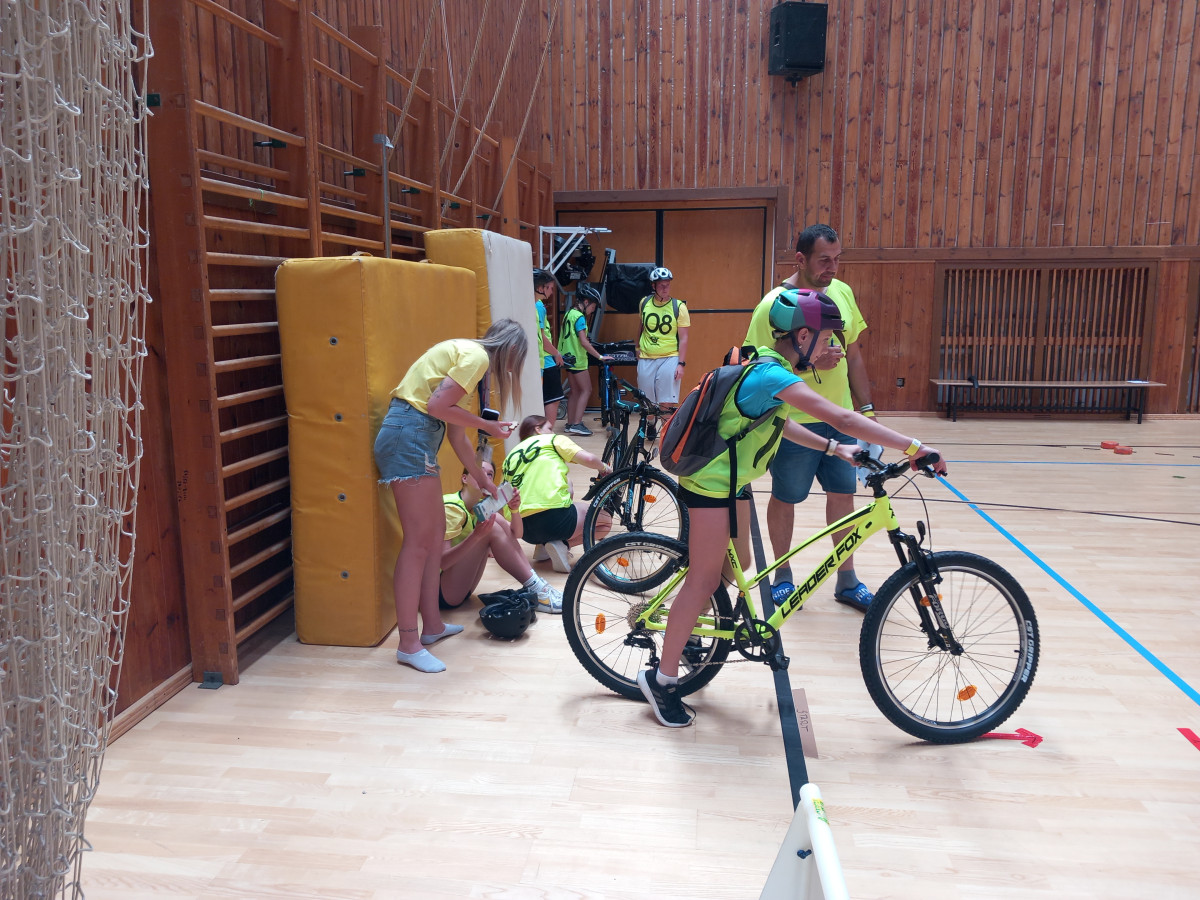 Do Žďáru se sjeli nejlepší mladí cyklisté z Česka. Jsou tam i školáci z Jihlavy