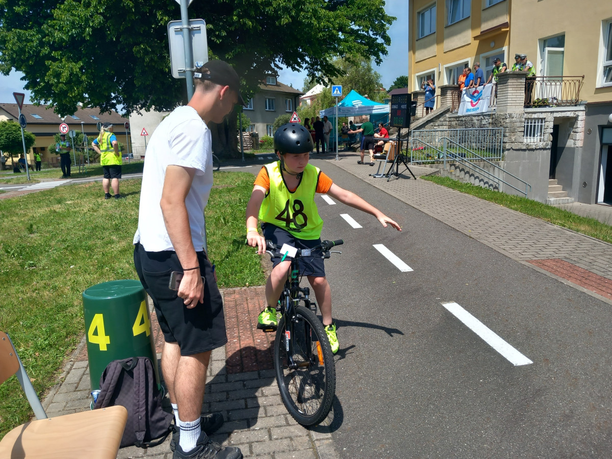 Do Žďáru se sjeli nejlepší mladí cyklisté z Česka. Jsou tam i školáci z Jihlavy