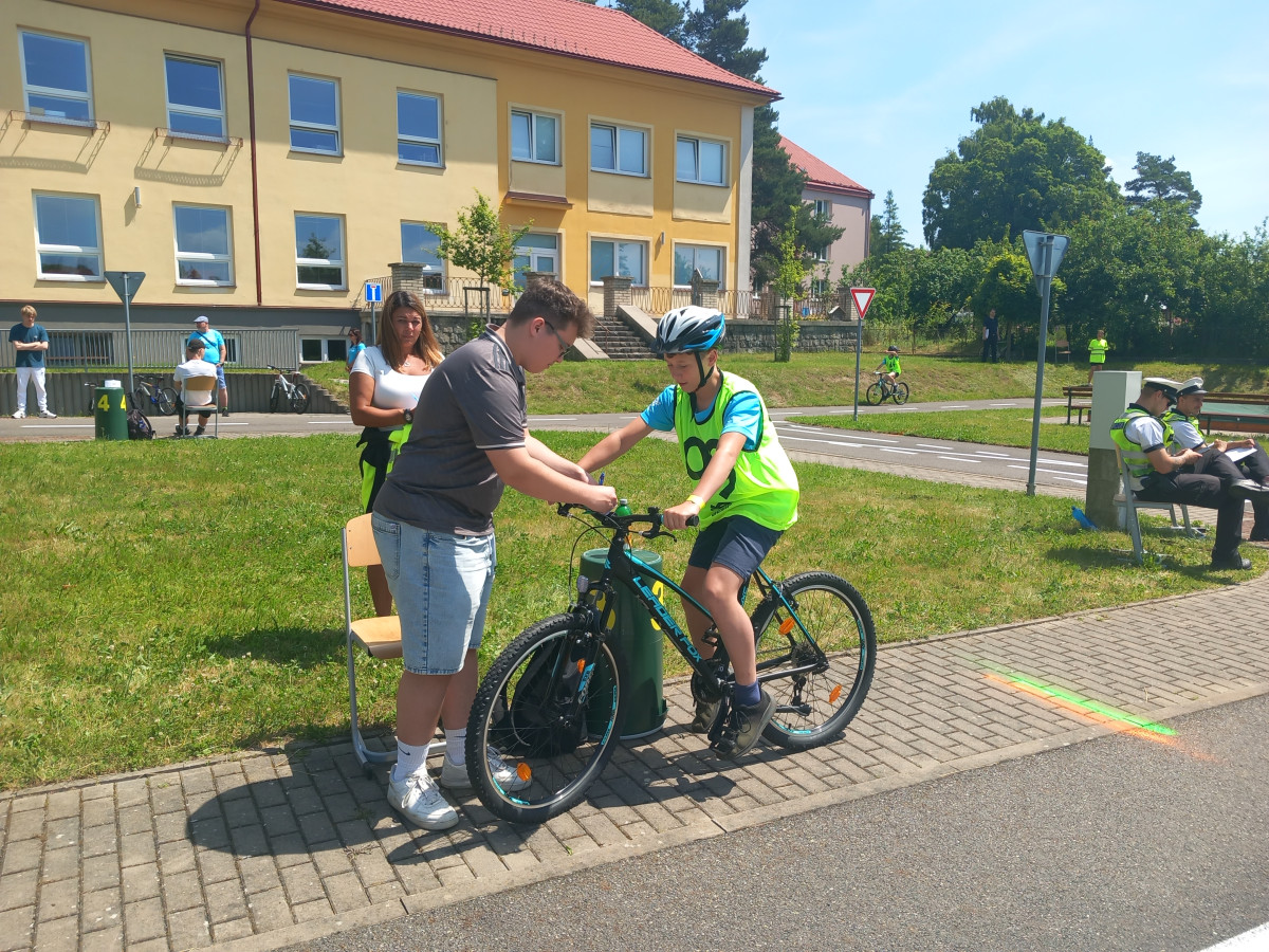 Do Žďáru se sjeli nejlepší mladí cyklisté z Česka. Jsou tam i školáci z Jihlavy