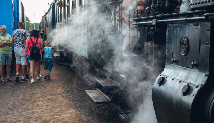 Krkonošský parní víkend: Historie na kolejích a zábava pro celou rodinu