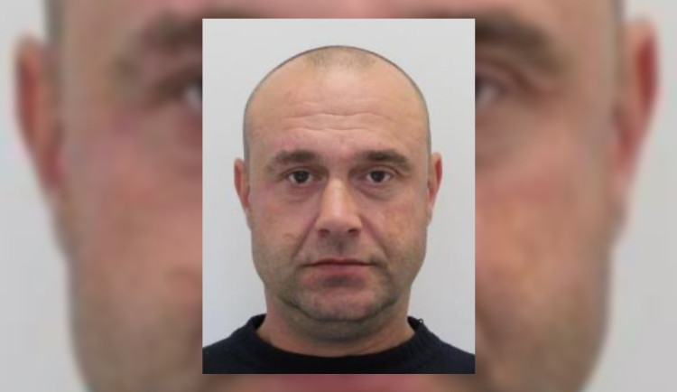 Muž vyhrožoval, že se zabije. Pak zmizel z čekárny psychiatra