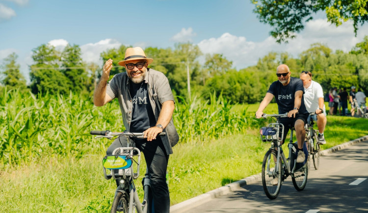 Nová cyklostezka za 14 milionů korun propojila rekreační oblast Olešná a Palkovice