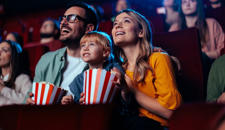 Největší filmové trháky letošního roku: Co čeká diváky na plátnech kin?