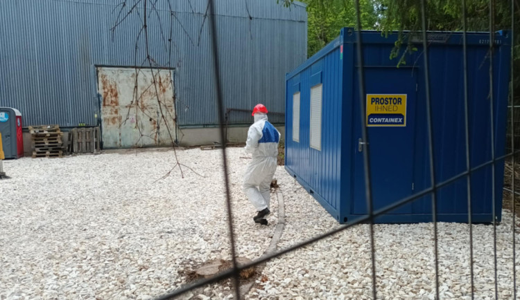 Odklízení toxického kadmia z Vikantic se zkomplikovalo, termín se posouvá o čtvrt roku