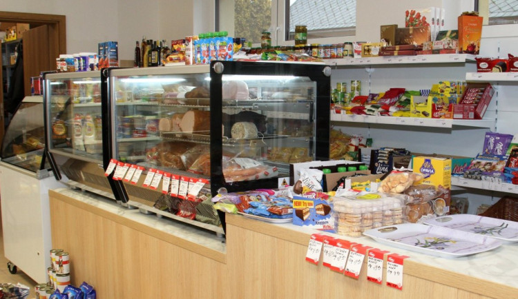 Devadesátka venkovských prodejen dostane od kraje 8,5 milionu korun