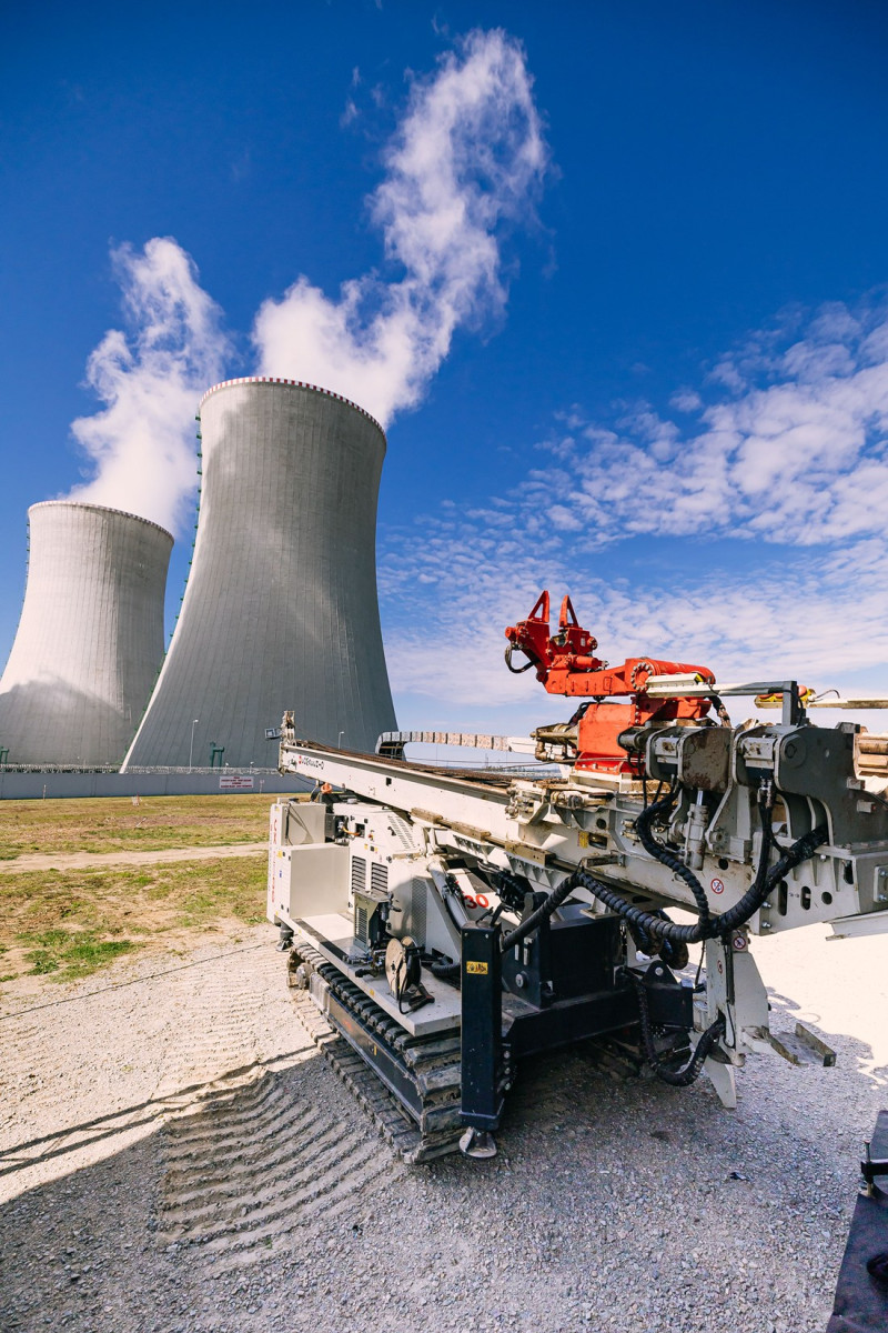 V Dukovanech začal geologický průzkum pro nové bloky, vrtů bude okolo 300