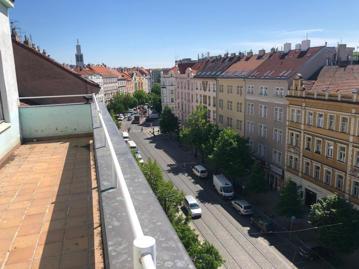 Chátrající Baťův dům se konečně dočká opravy. Vzniknou v něm bezbariérové byty