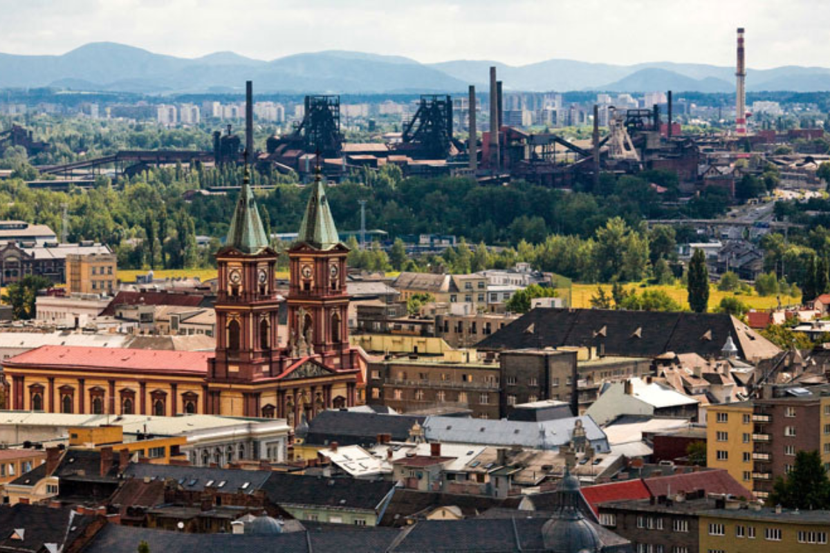 Ostraváci chtějí dostupné bydlení a vyšší bezpečnost, ukázal průzkum