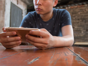 Vliv streamování a sociálních sítí na hazard: Nová éra online hraní