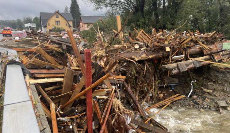 Starosta Bělé pod Pradědem rok po povodních: Stále jsme ve střehu při jakékoliv změně počasí