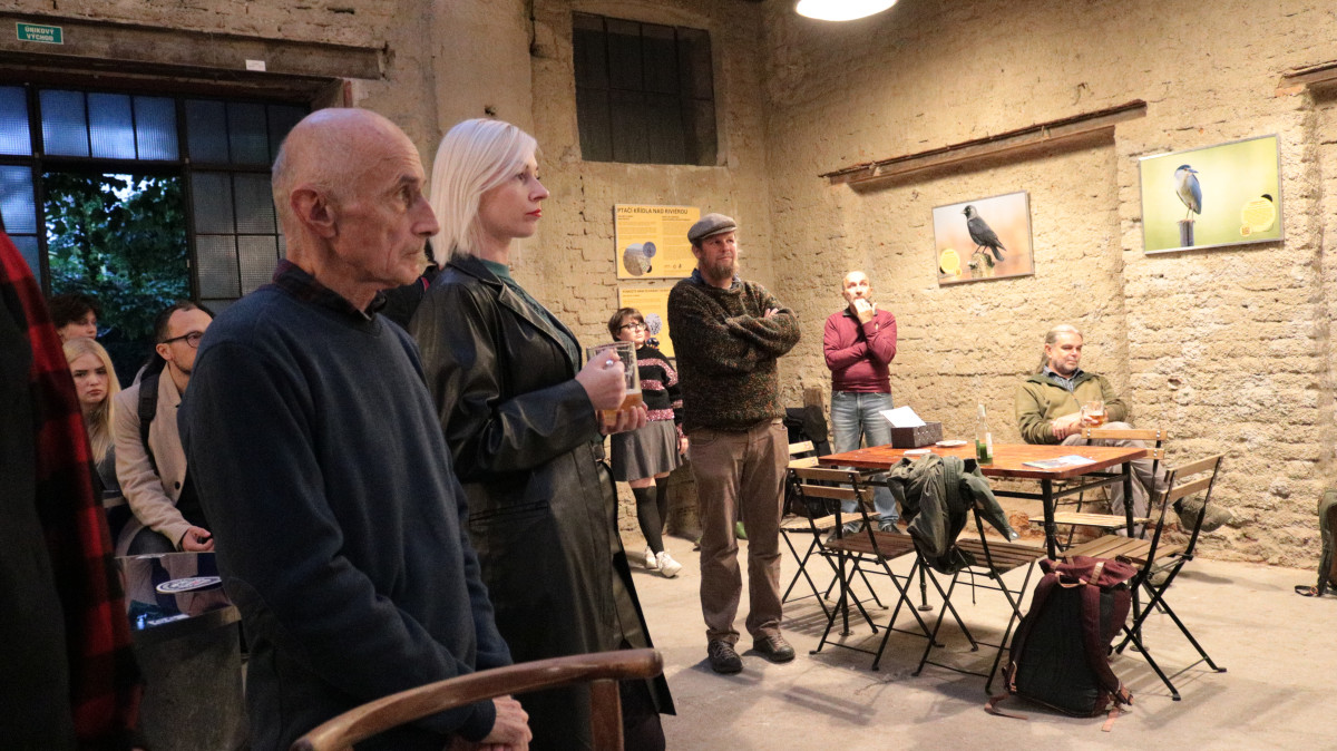 Ochránci přírody pokřtili komiks o brněnské lanovce, chystají havraní hlídku