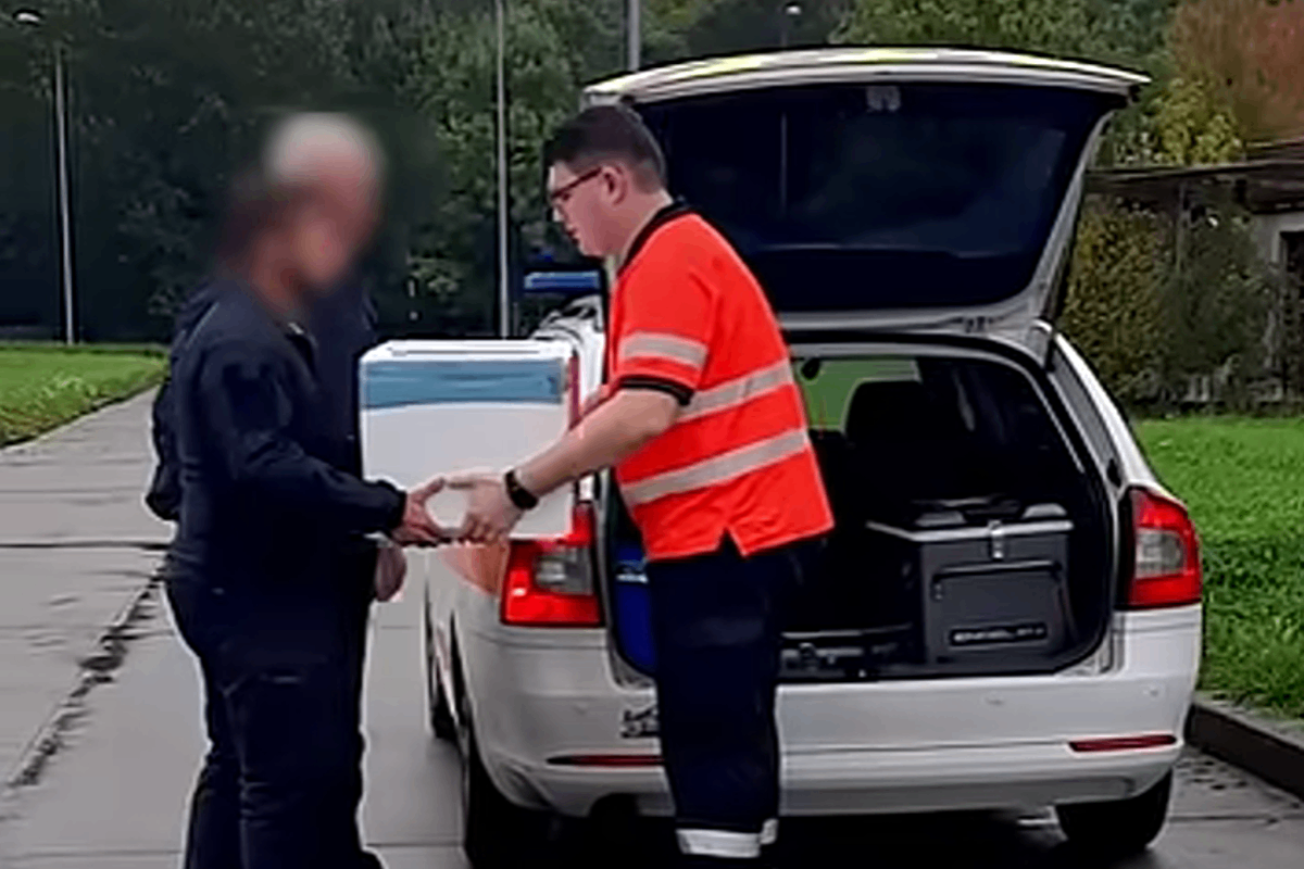 Policejní vrtulník spěchal s játry od dárce do Prahy, šlo o minuty