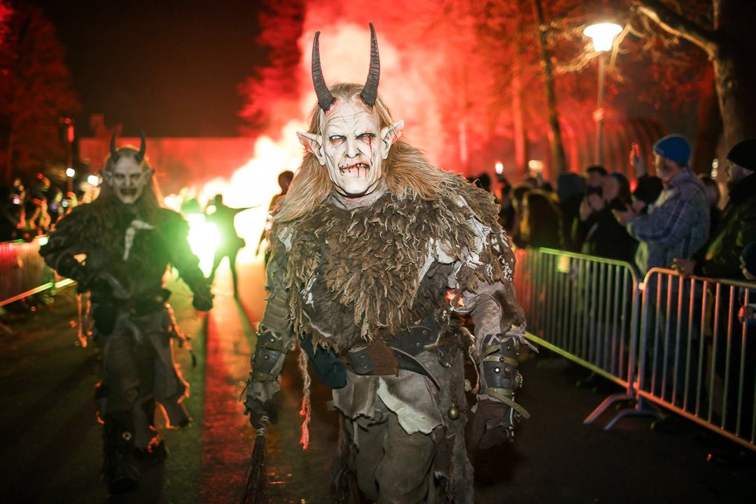 Děsiví Krampusáci budou strašit pro dobrou věc, podpoří nemocnou holčičku