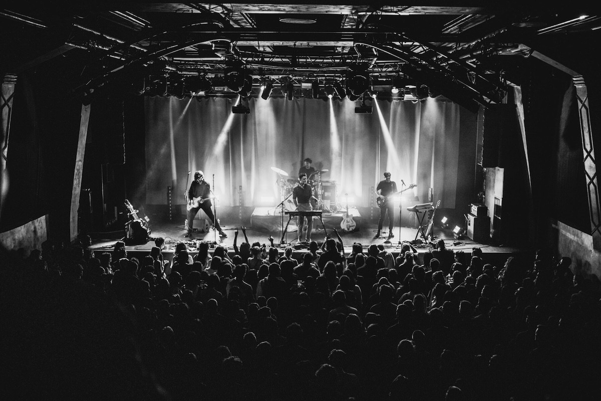 Žižkárna ožije EHMK akcemi a chystá nabité hudební víkendy.