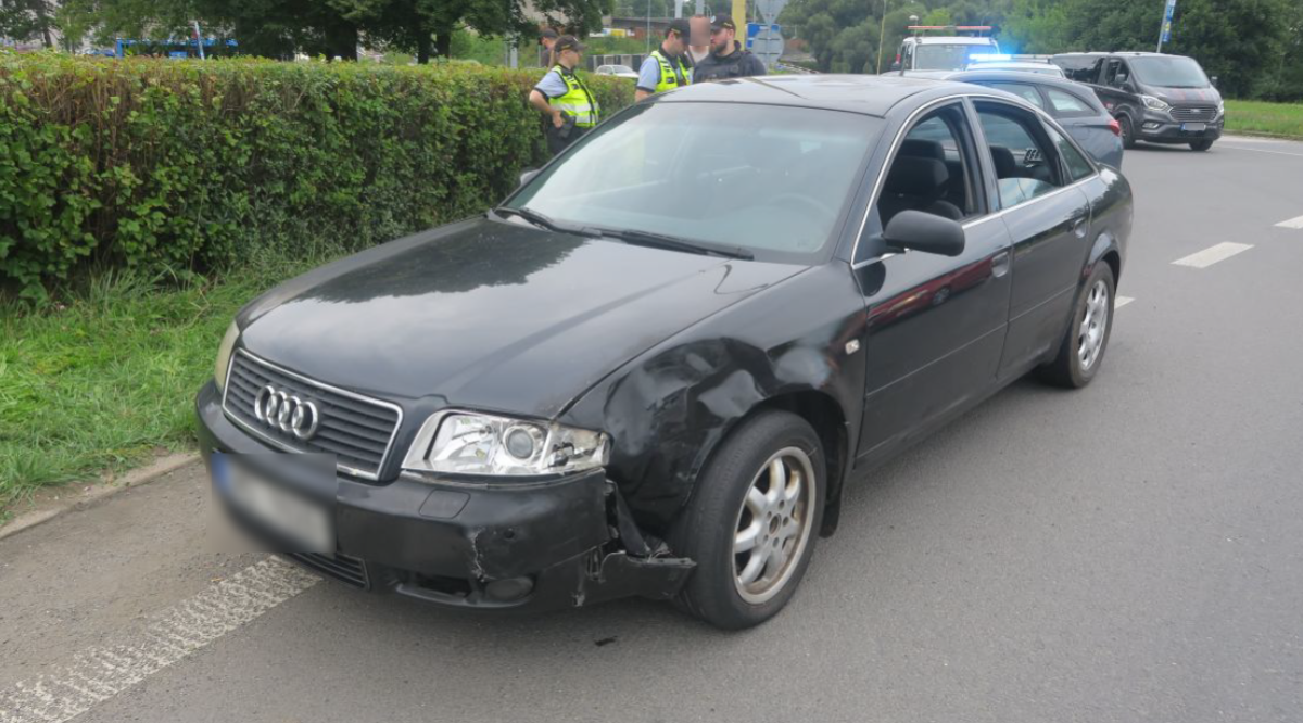 Řidič ujížděl policii rychlostí až 140 km/h. Teď může jít na osm let do vězení
