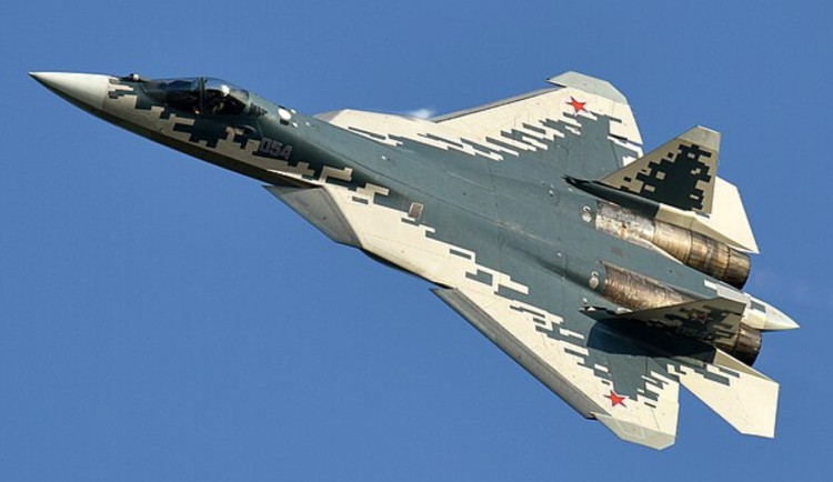 První vývoz Su-57. Nejasný kupec může změnit rovnováhu v regionu