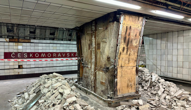 Stanici metra Českomoravská mají otevřít před MS v krasobruslení v březnu