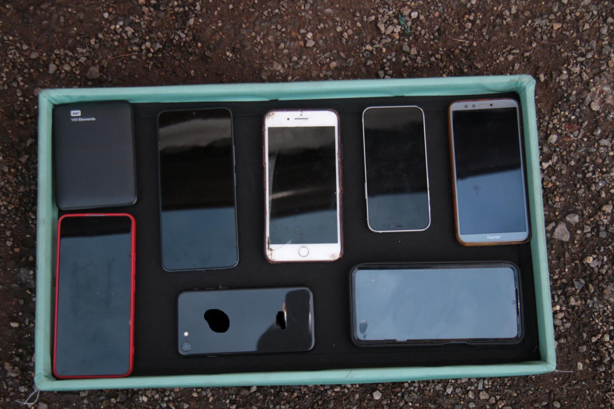 Kriminalisté rozkryli drogový gang. Zadrželi sedm lidí