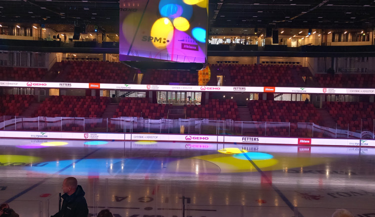 Veřejné bruslení se světly zítra v Horácké aréně nebude, přesouvá se na prosinec