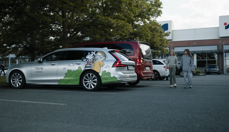 Na parkovišti je třeba předvídat.